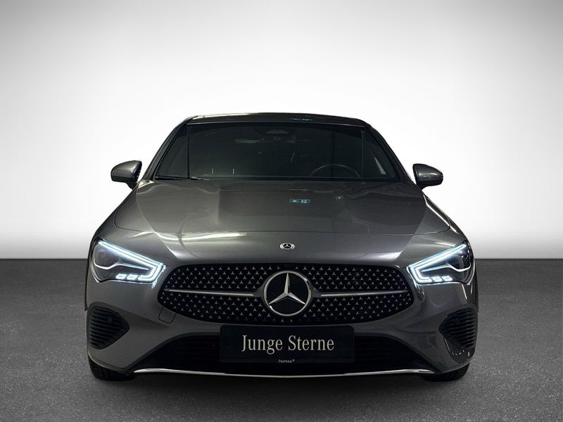 Mercedes-Benz CLA 180 Coupé PTS Cam Navi Wide LED SHZ — photo 4
