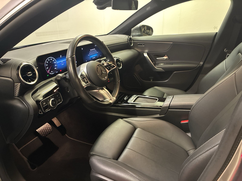Mercedes-Benz CLA 180 Coupé PTS Cam Navi Wide LED SHZ — photo 12