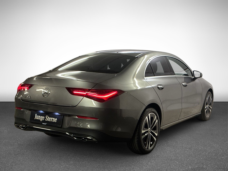 Mercedes-Benz CLA 180 Coupé PTS Cam Navi Wide LED SHZ — photo 6