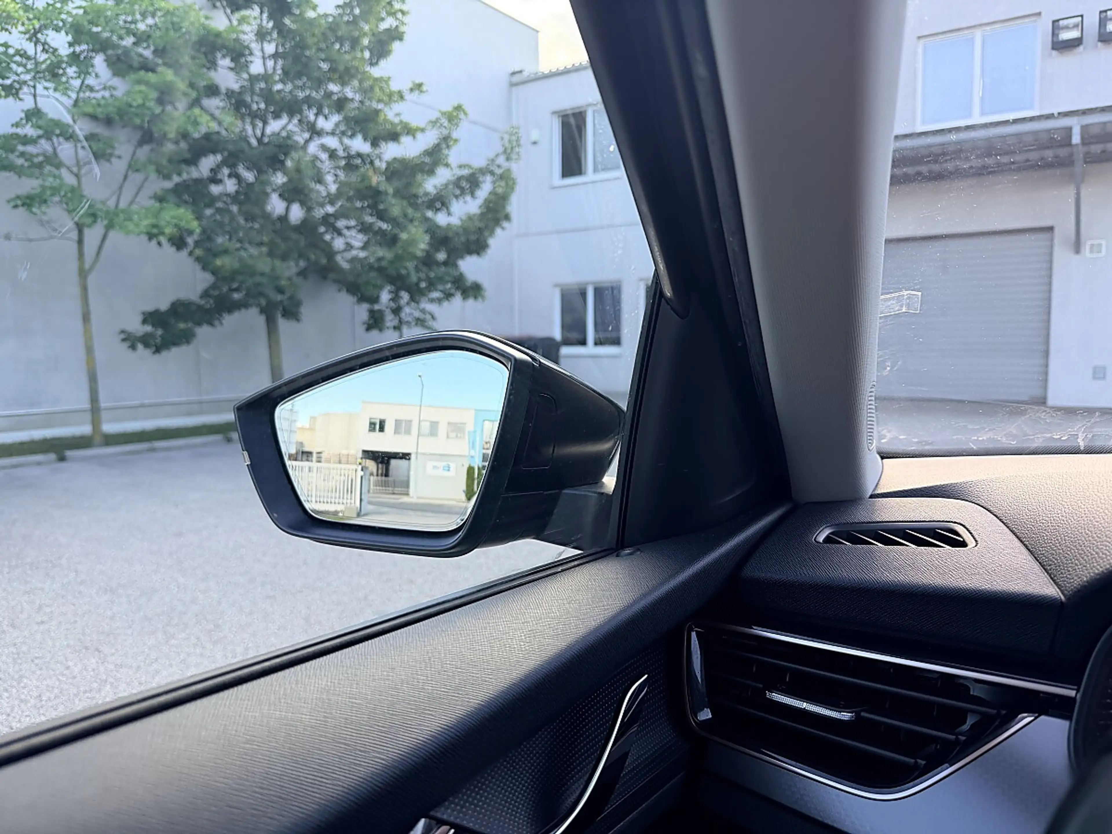 Skoda Kamiq 1,0 TSI Style DSG — photo 9