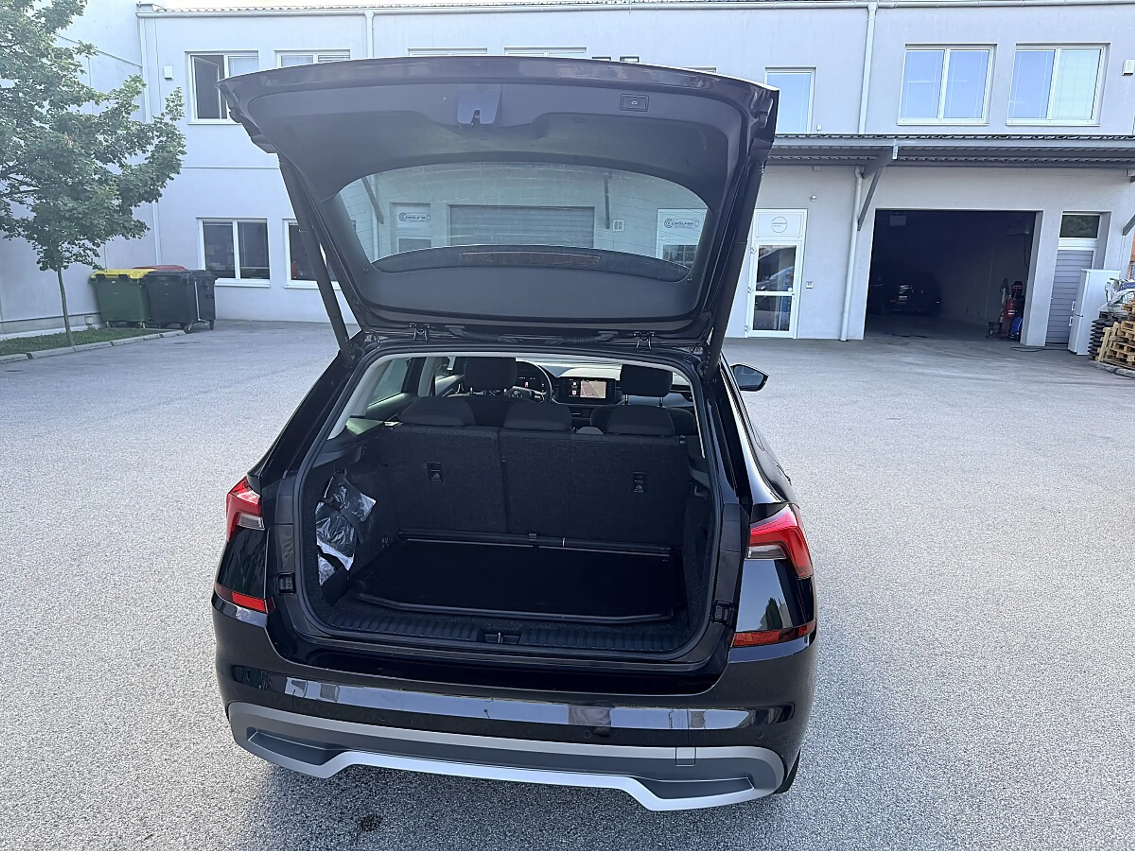 Skoda Kamiq 1,0 TSI Style DSG — photo 14