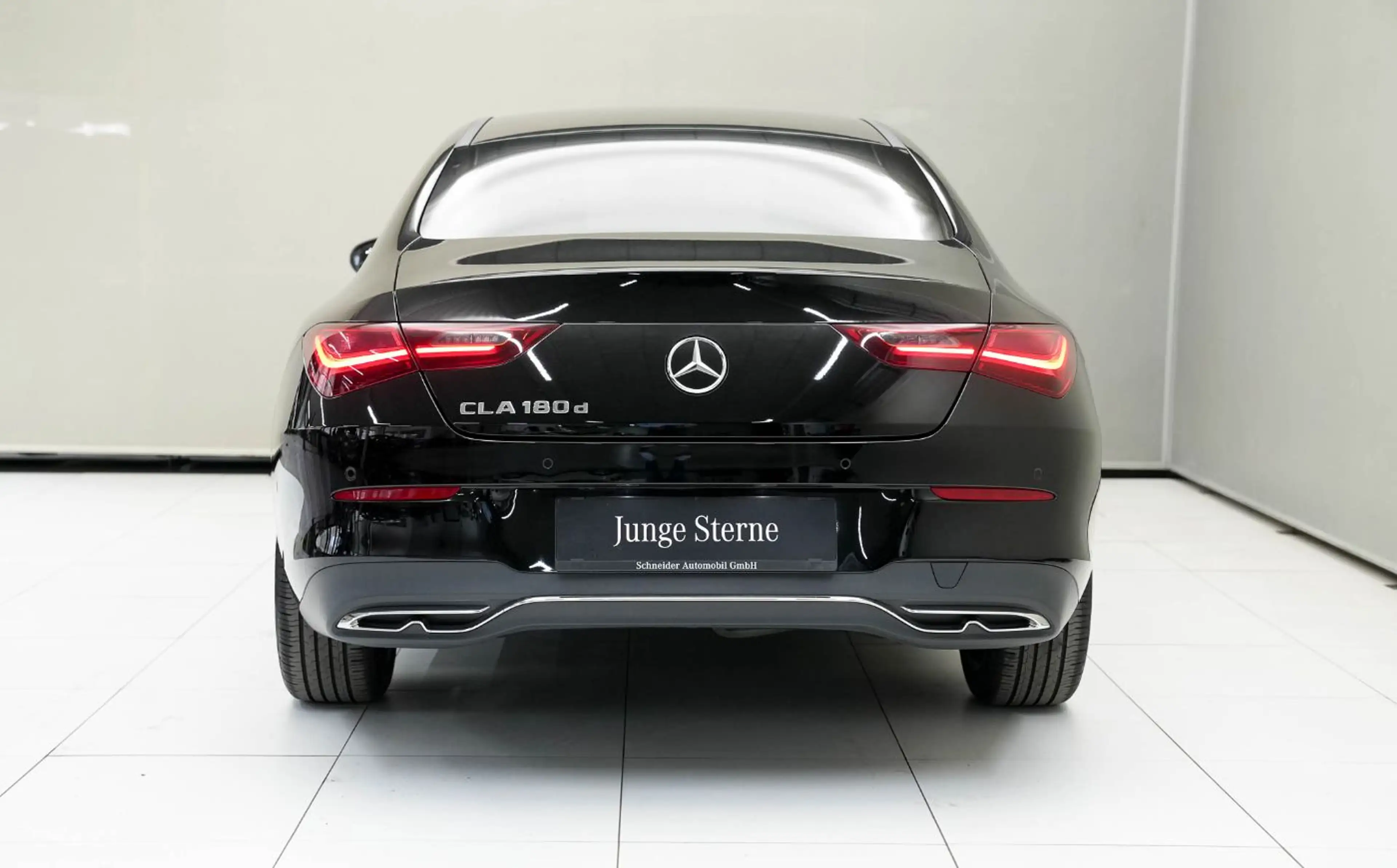 Mercedes-Benz CLA 180 d Coupé W-Paket KAM SpurH FLA — photo 11