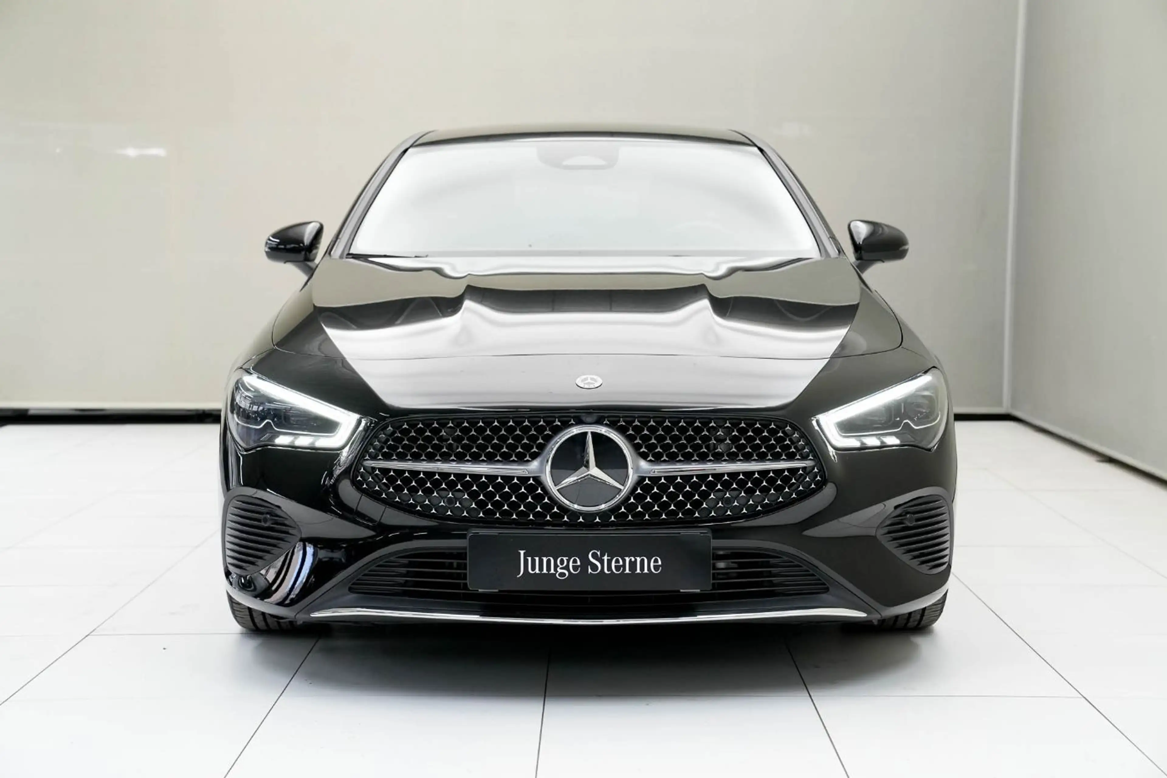 Mercedes-Benz CLA 180 d Coupé W-Paket KAM SpurH FLA — photo 3
