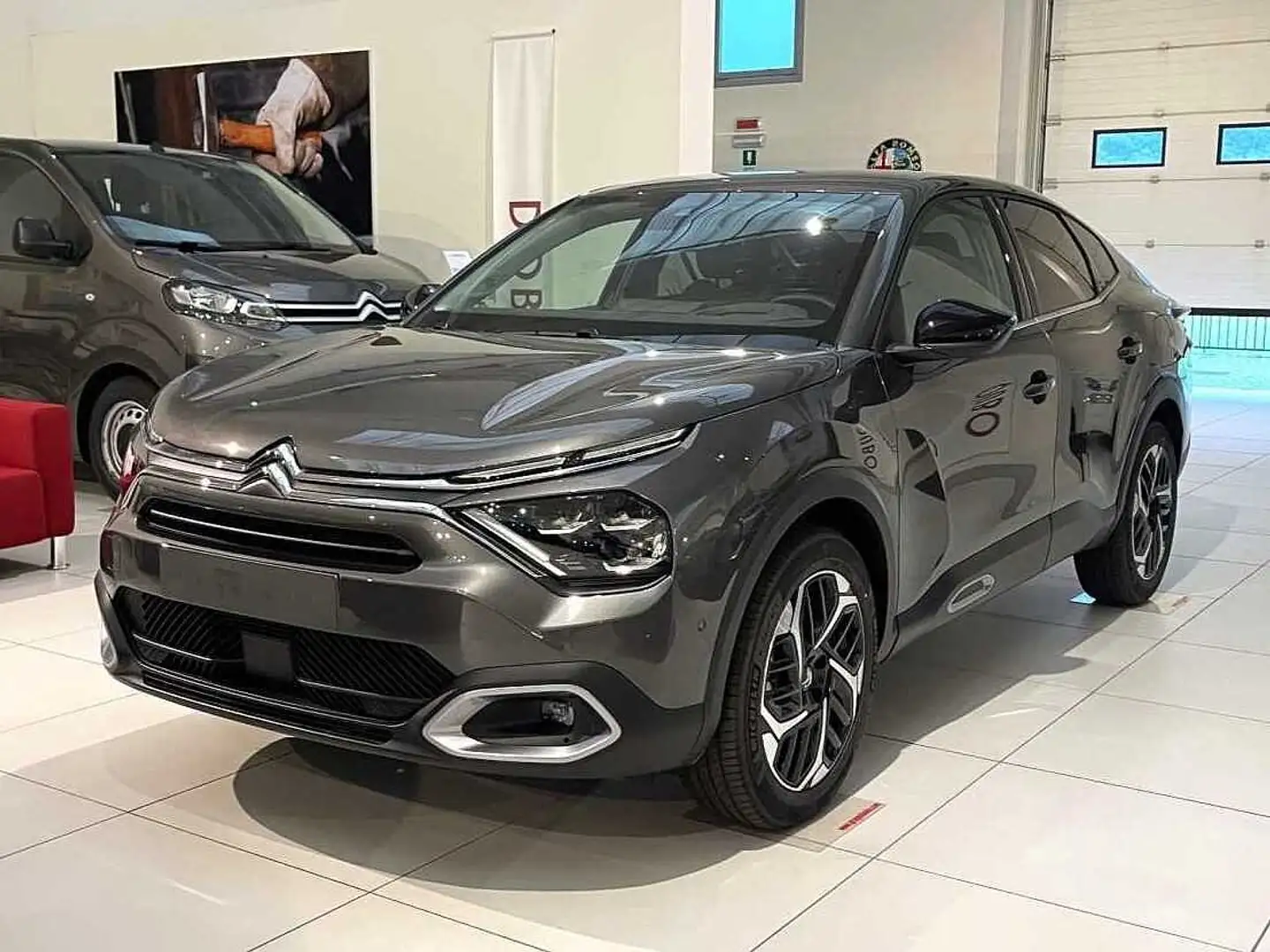 Citroen C4 X PureTech 130 S&S EAT8 Max KM ZERO Gris - 1