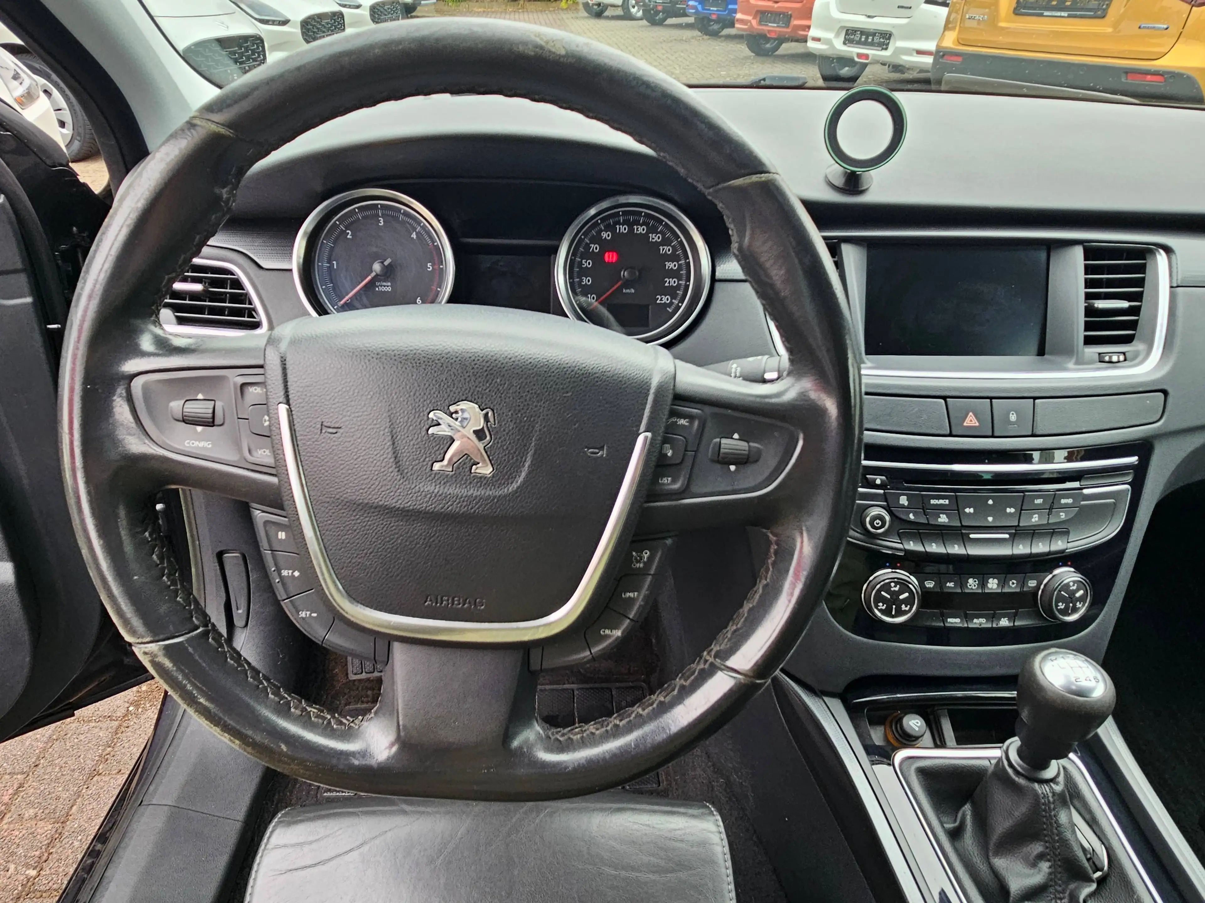 Peugeot 508 Allure — photo 15