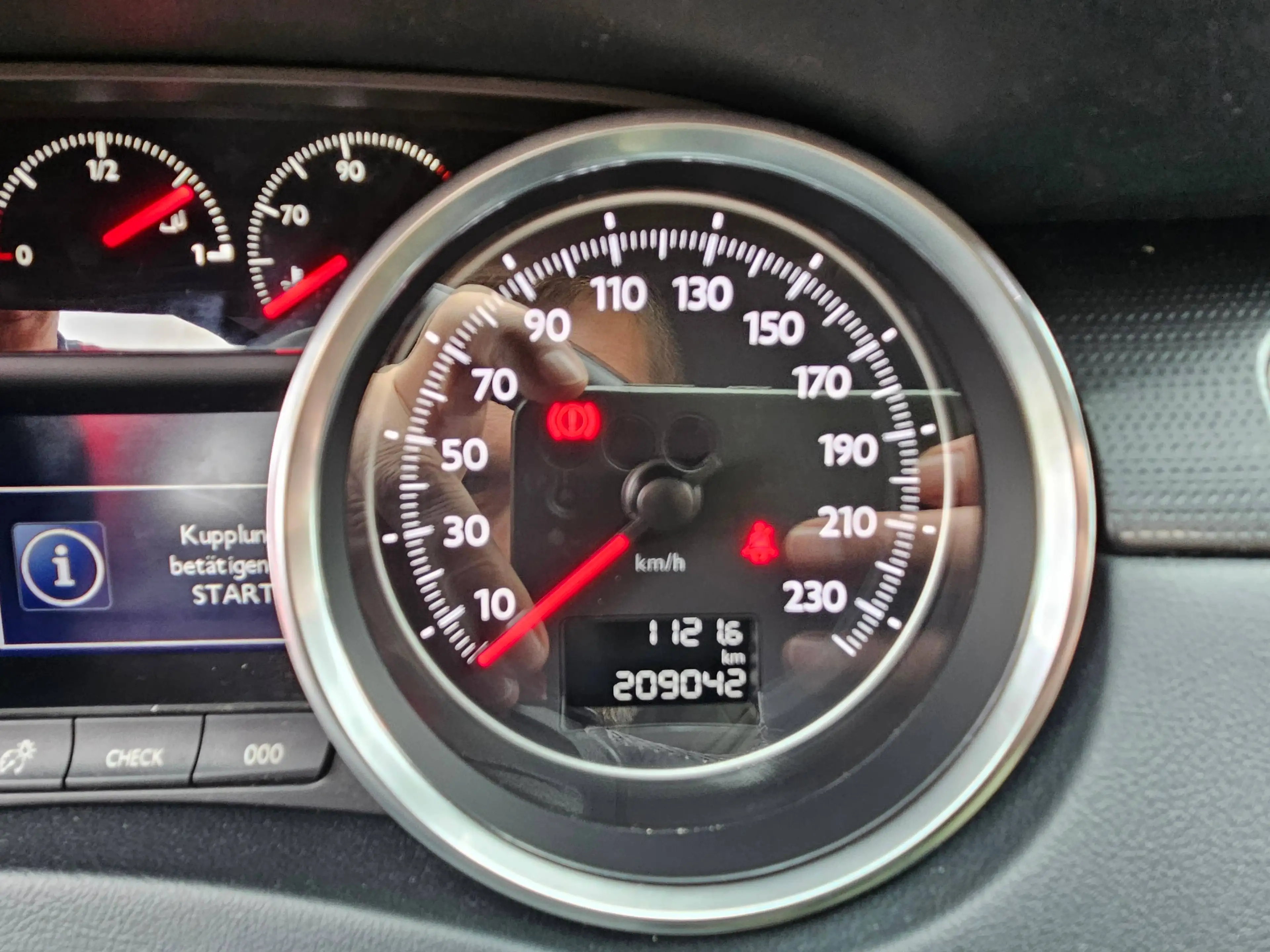 Peugeot 508 Allure — photo 16