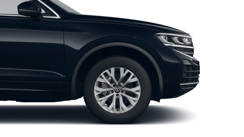Volkswagen Touareg Elegance 3,0 TDI V6 NAV PANO KEYLESS LED — photo 3