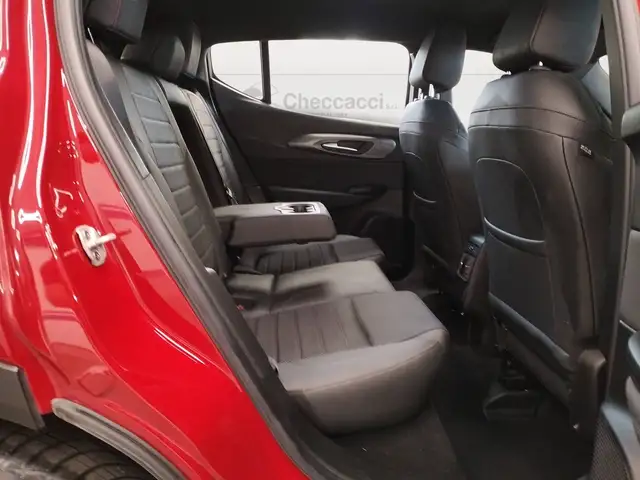 Alfa Romeo Tonale view 12