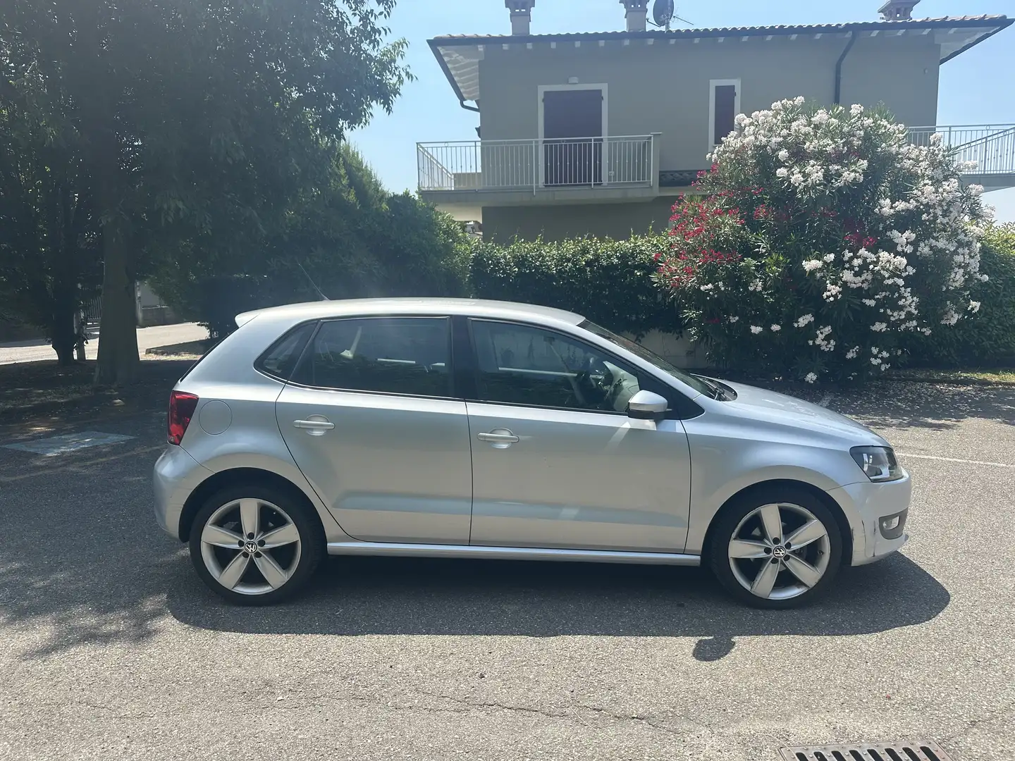 Volkswagen Polo 5p 1.6 tdi bm Highline- TAGLIANDATA- - 2