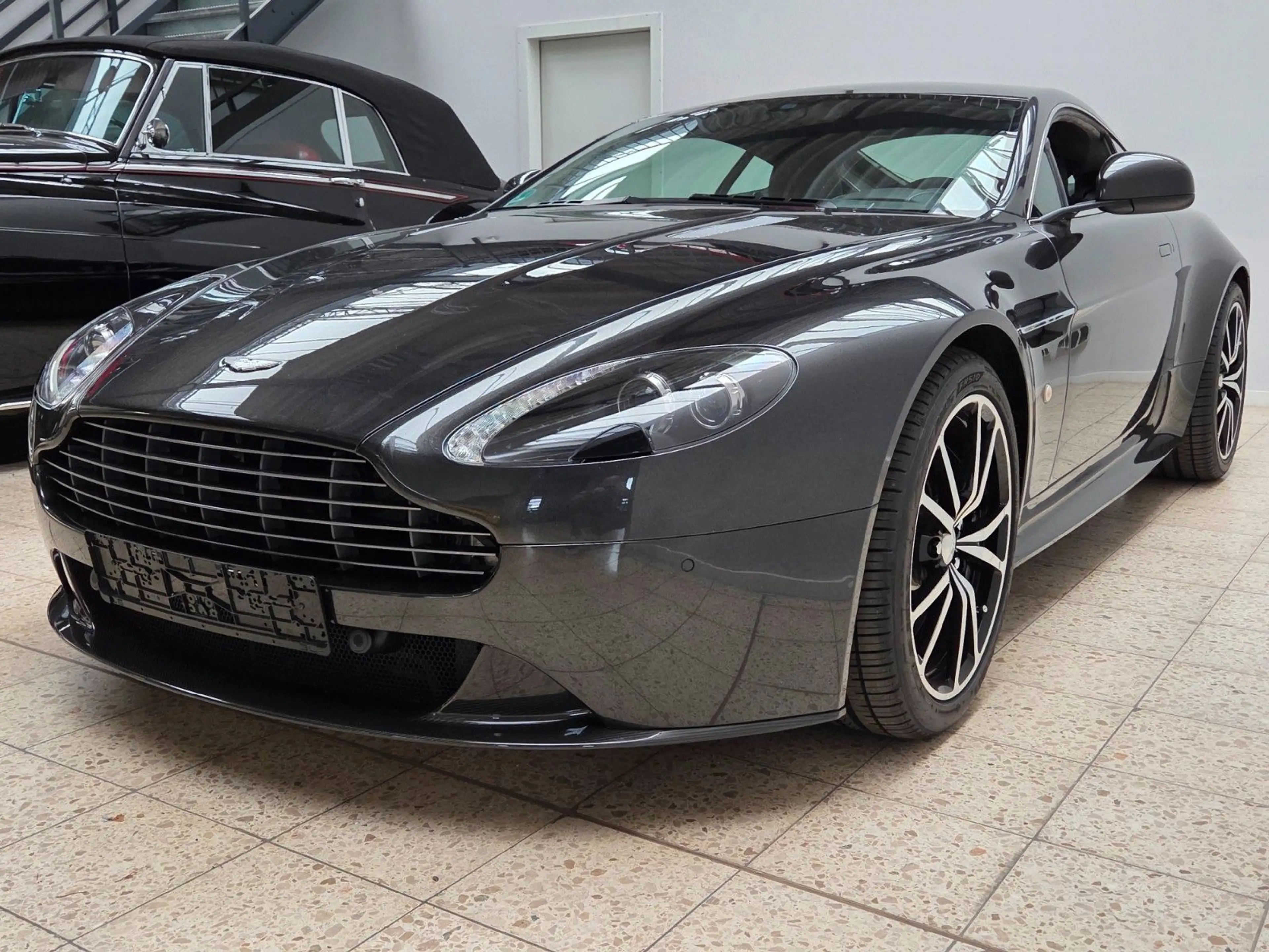 Aston Martin V8 V8 SP10 Vantage 4.7l S MANUEL !!! — photo 3
