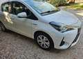 Toyota Yaris Hybride Pro 100h France Business Blanc - thumbnail 1