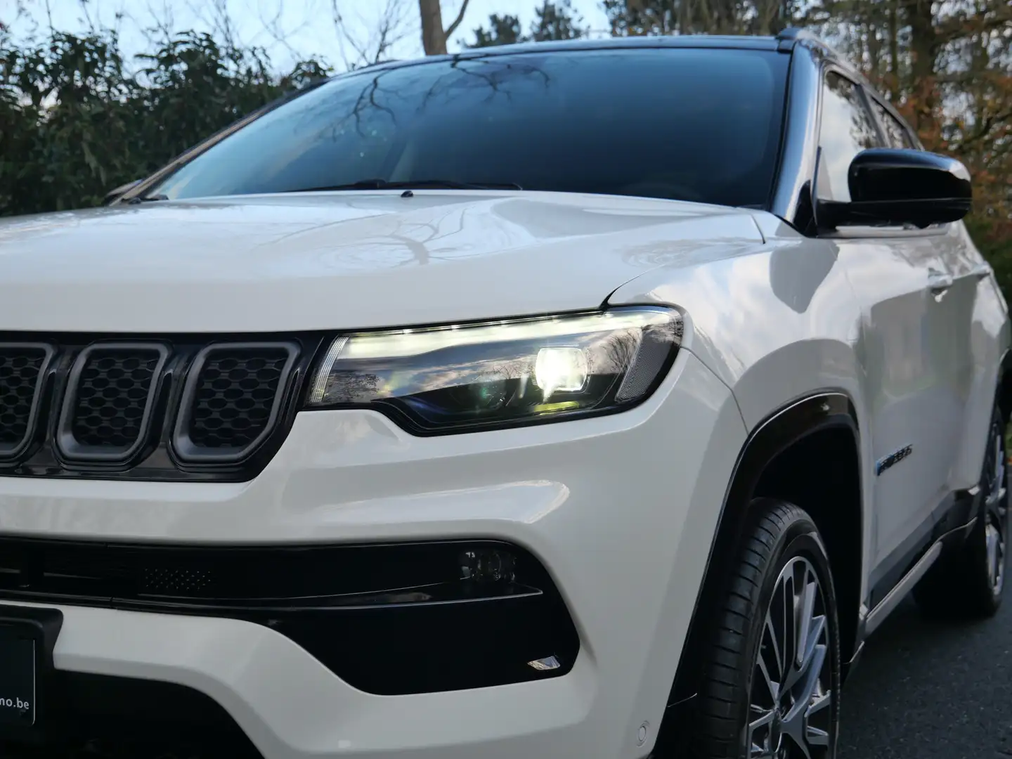 Jeep Compass 4Xe SUMMIT 240 PK Wit - 2