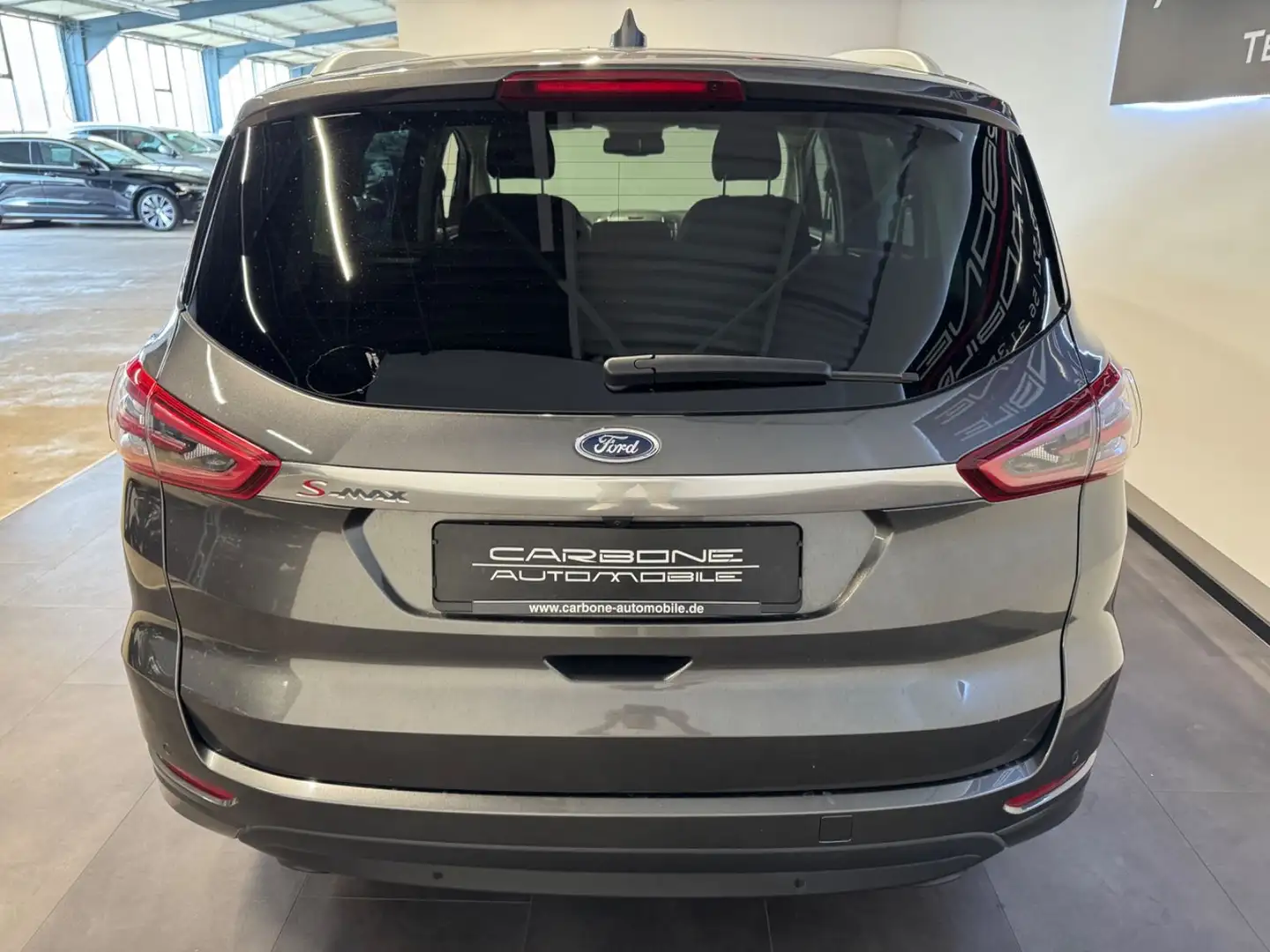 Ford S-Max Titanium  Automatik**7-Sitzer+AHK+Kamera** Grau - 2