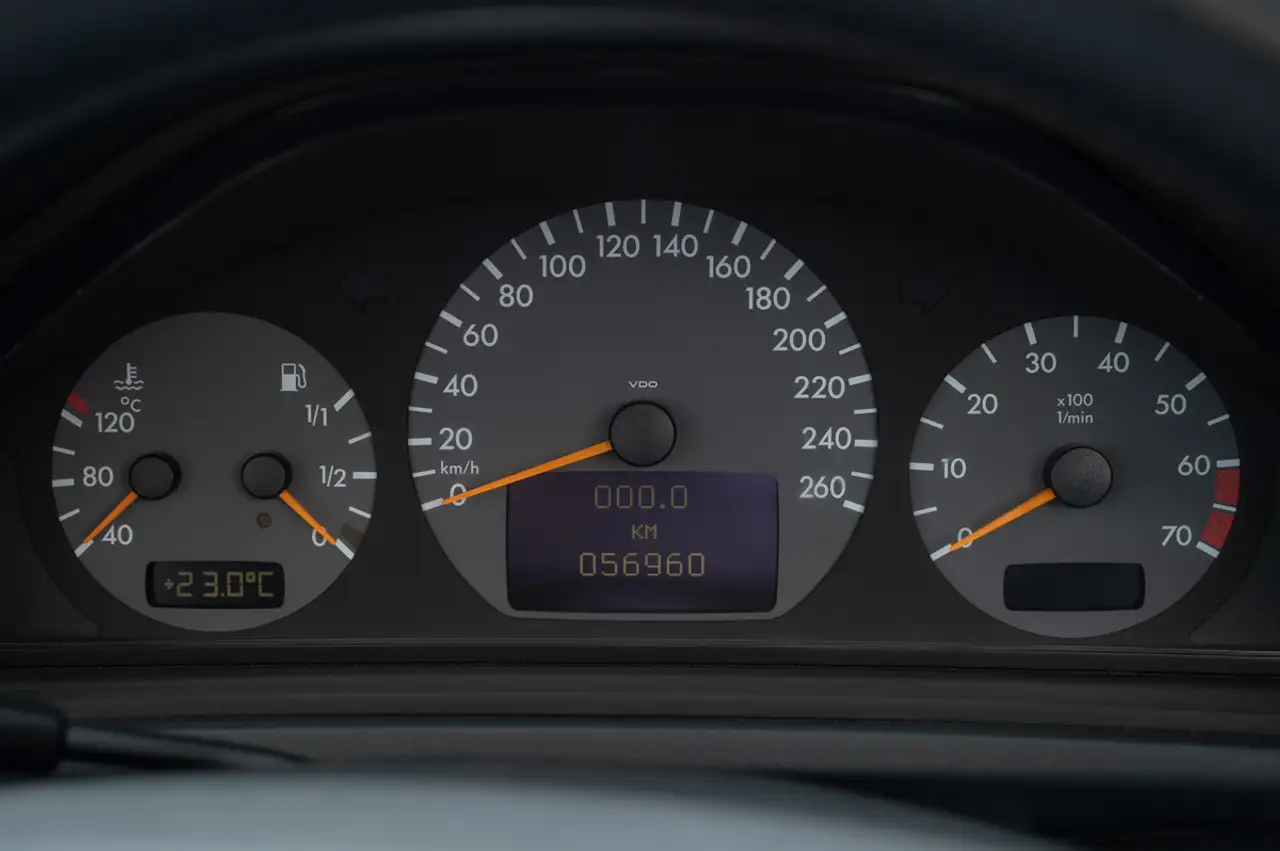 Mercedes-Benz CLK 320 Cabriolet Avantgarde, foto 8