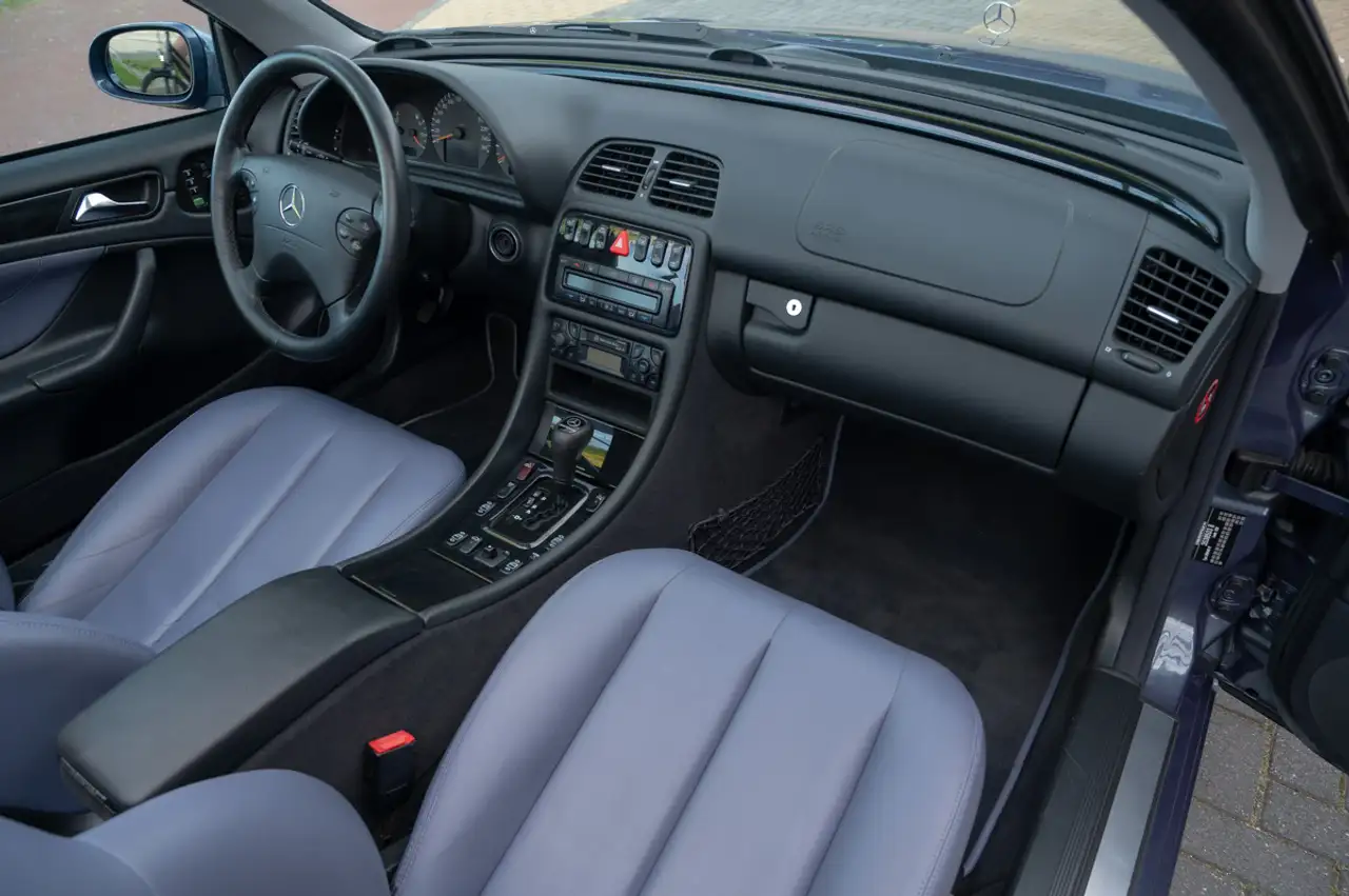 Mercedes-Benz CLK 320 Cabriolet Avantgarde, foto 6