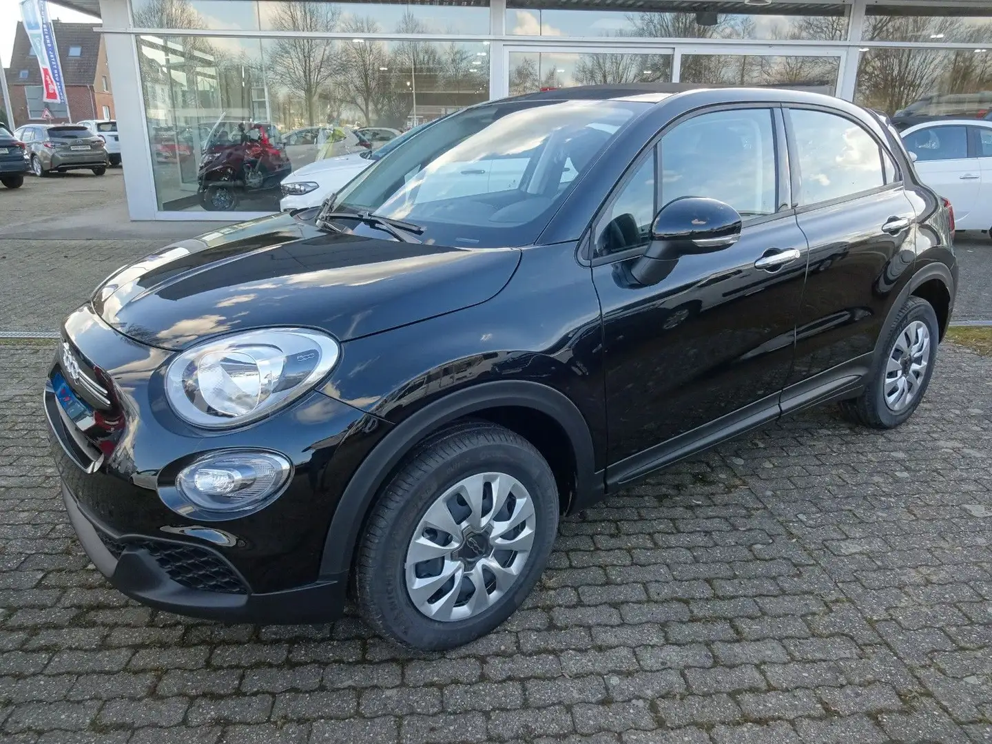 Fiat 500X Cabrio Dolcevita 1.5 Hybrid Černá - 1