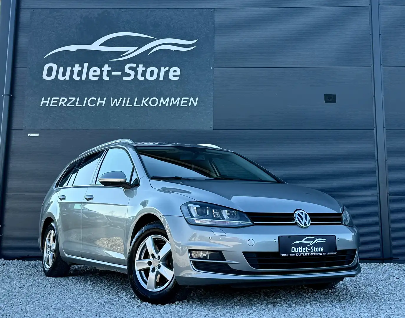 Volkswagen Golf Variant SKY BMT TDI*4Motion*Leder*Panorama*AHK*ARBÖ* Grau - 1