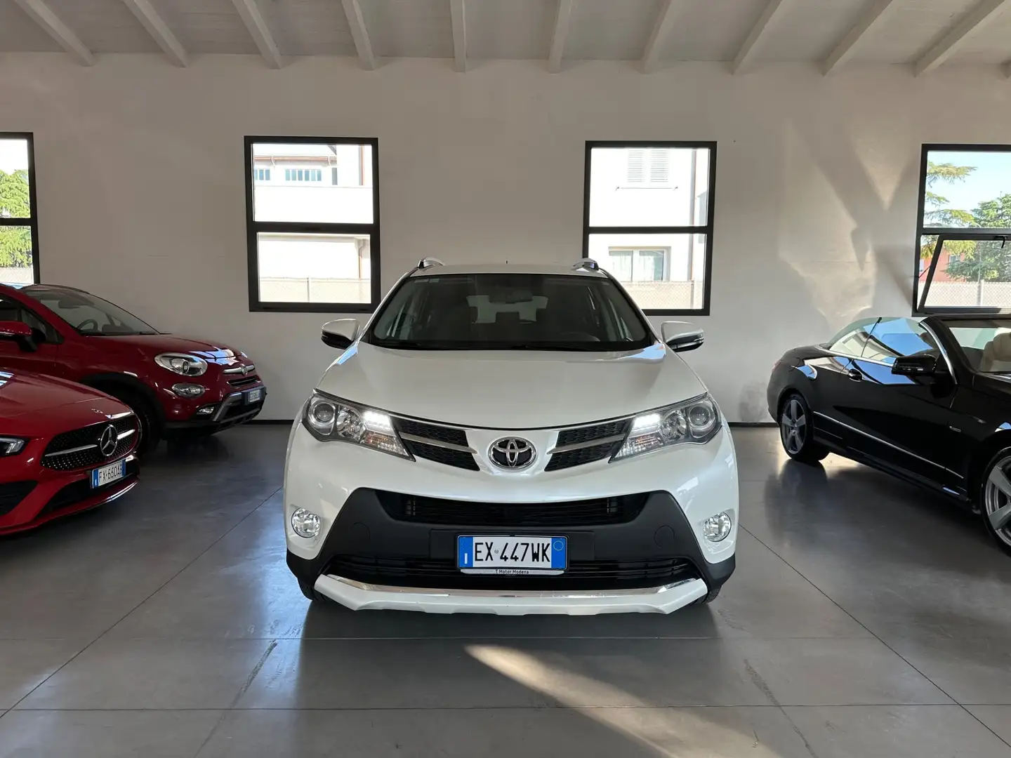 Toyota RAV 4 RAV4 2.0 D-4D 2WD Style White Ed. Bianco - 1