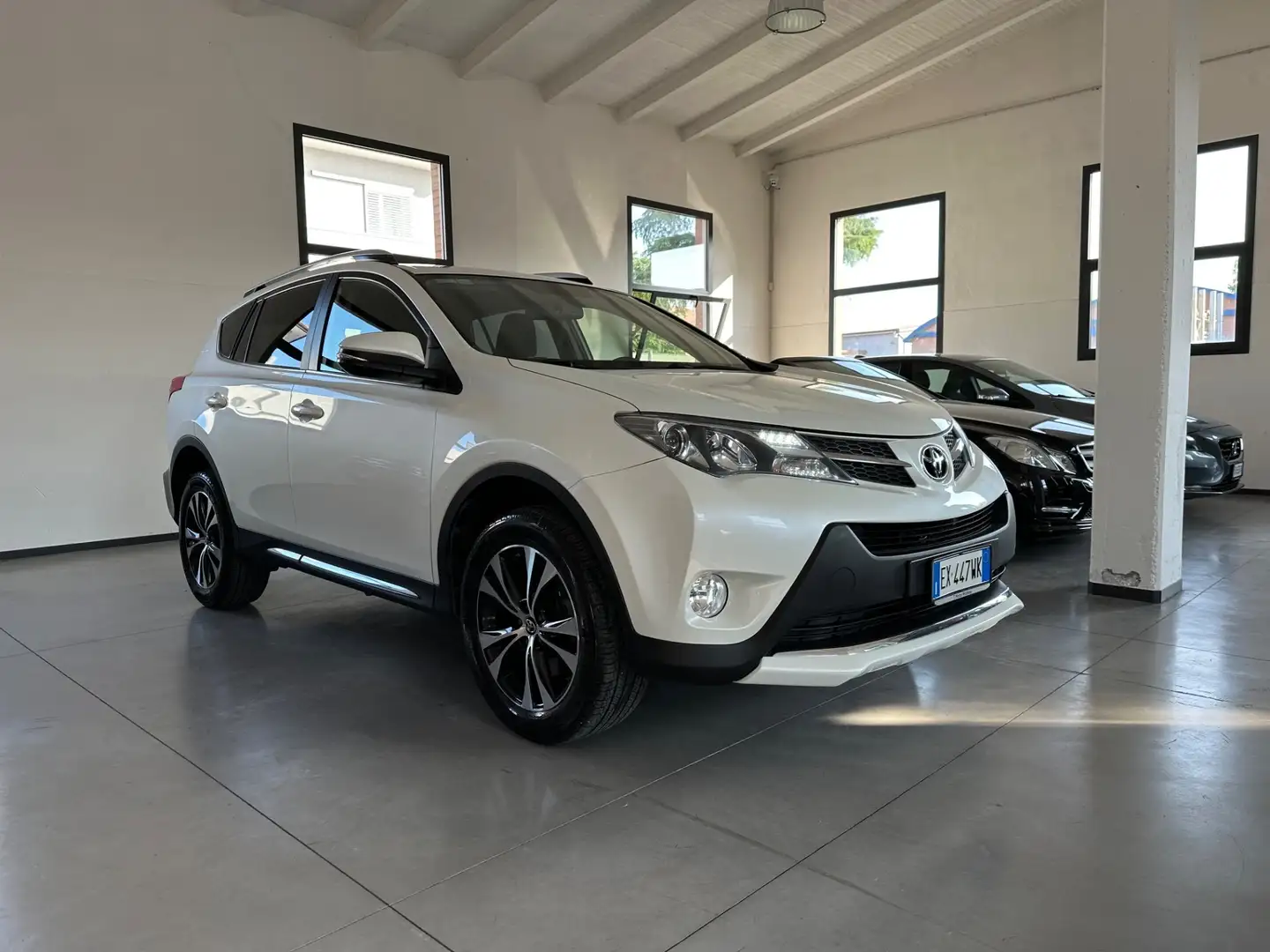 Toyota RAV 4 RAV4 2.0 D-4D 2WD Style White Ed. Bianco - 2