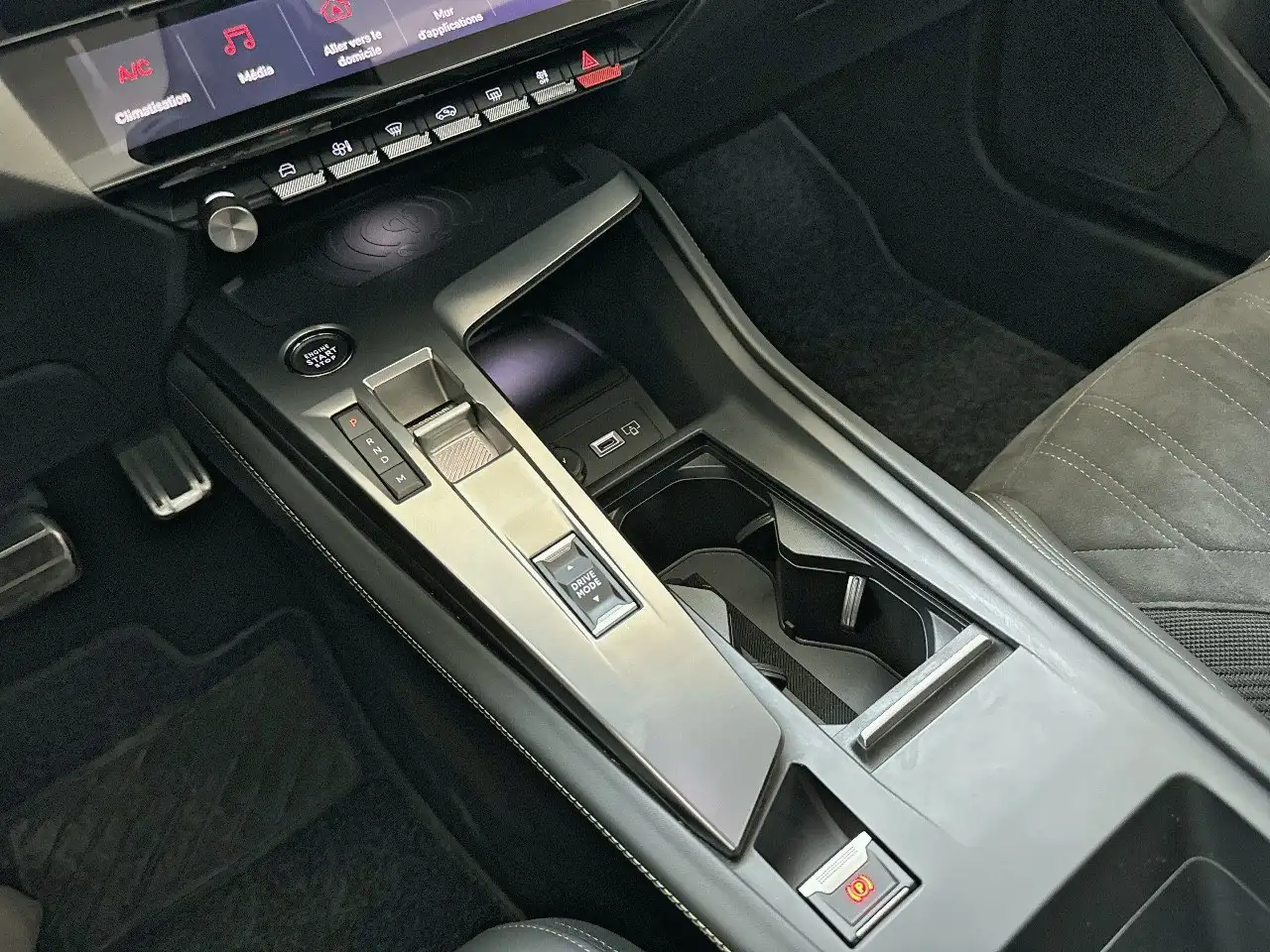 Peugeot 408 GT PureTech 130 EAT8 S&S aut., миниатюра 15