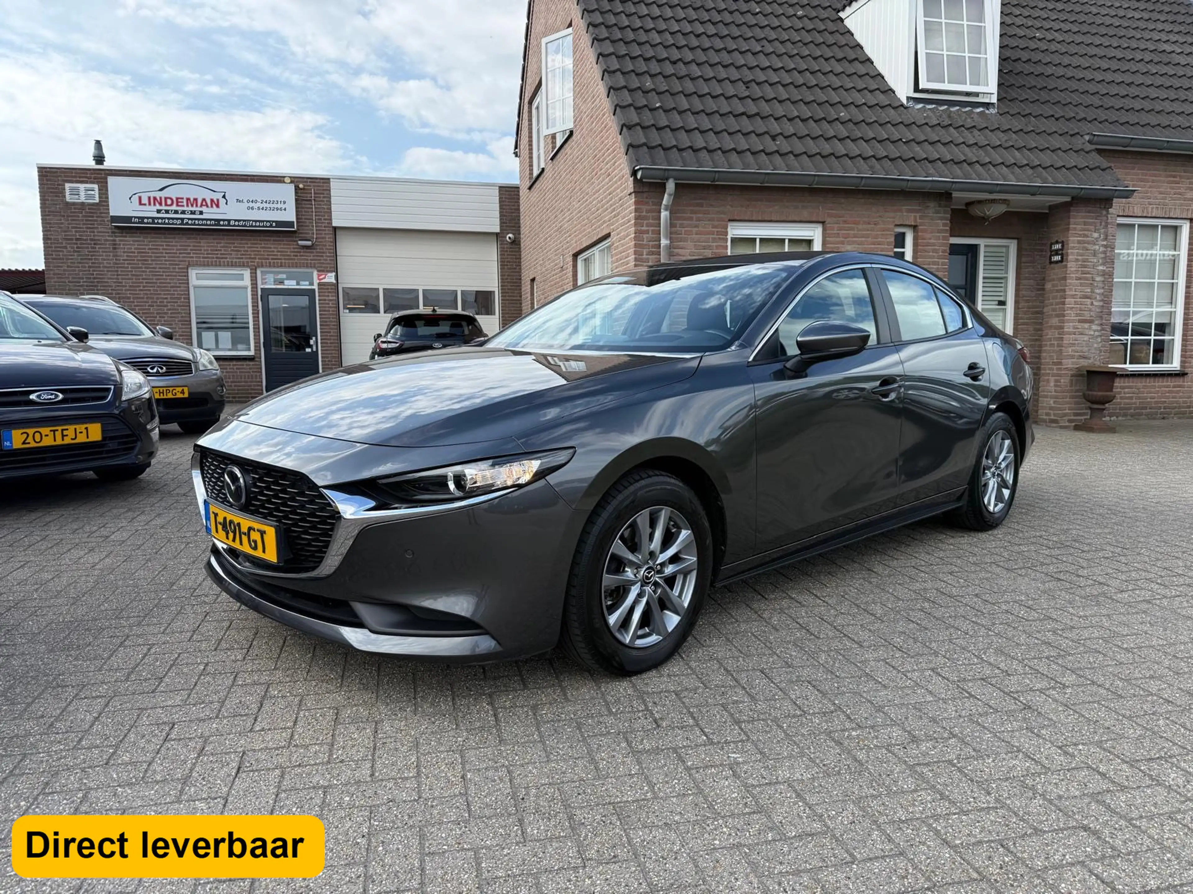 Mazda 3 2.0 e-SkyActiv-G M Hybrid Aut. Head-Up Keyless Org