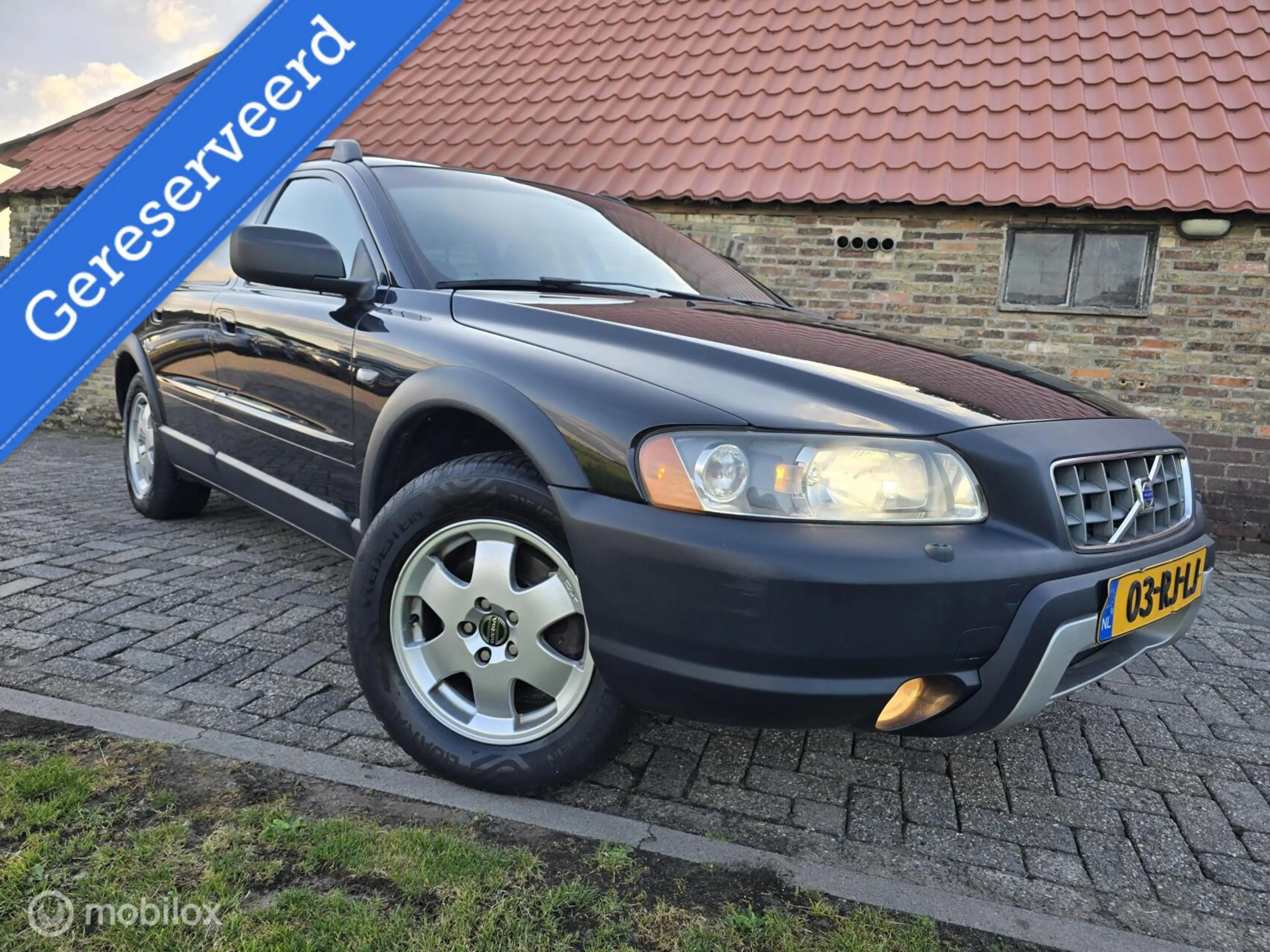 Volvo XC70 2.5 T Summum — photo 11