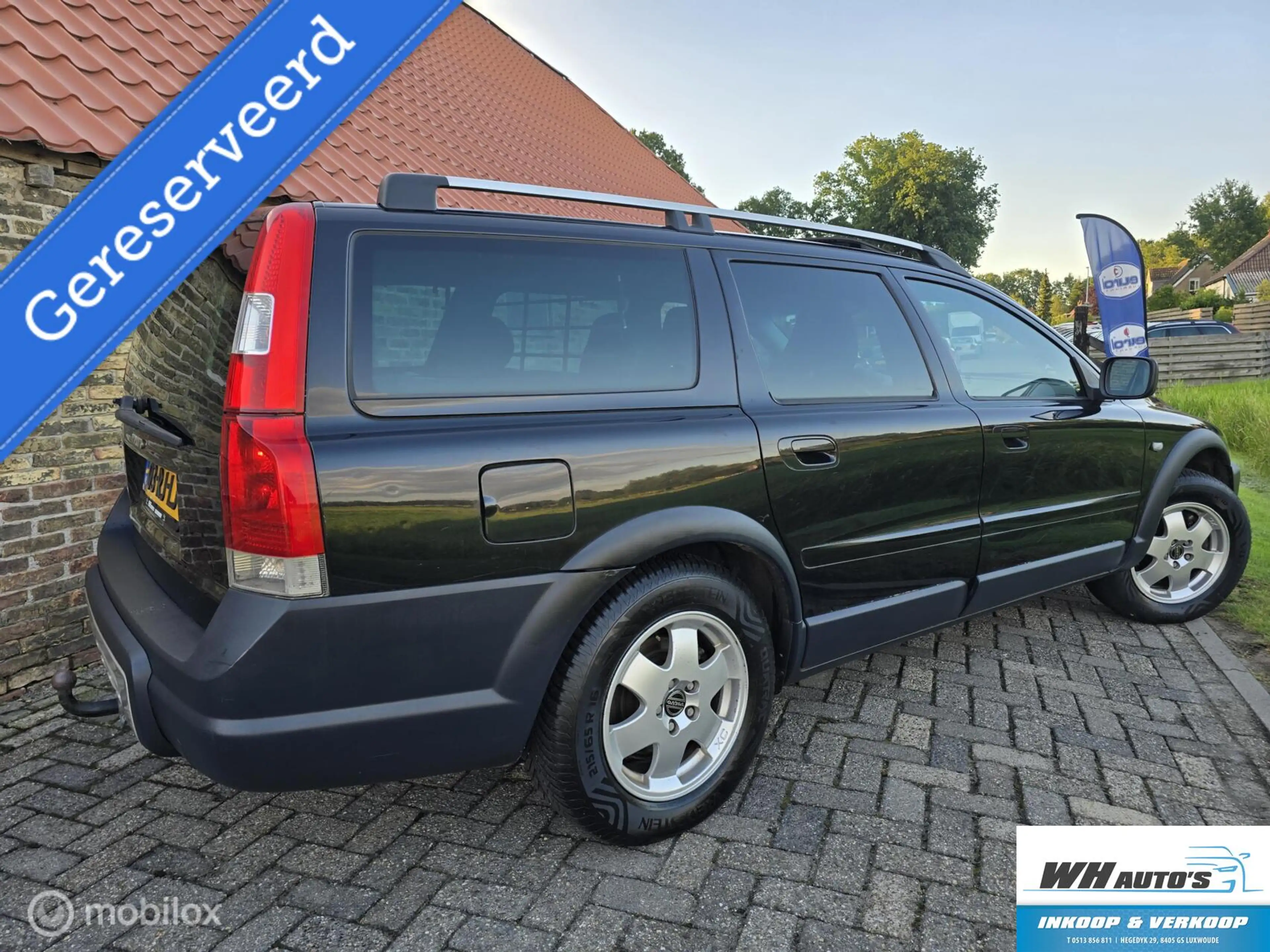Volvo XC70 2.5 T Summum — photo 2