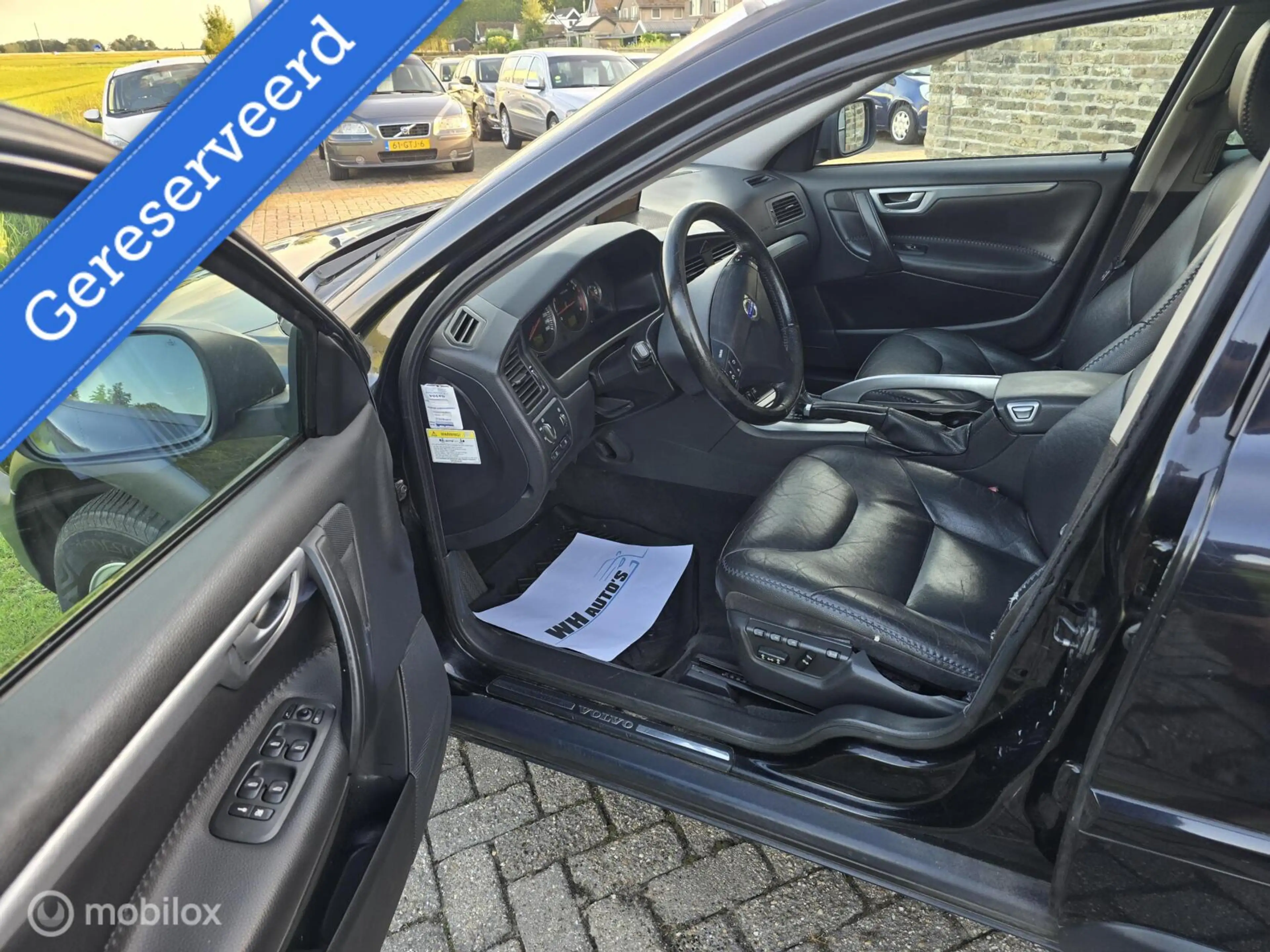 Volvo XC70 2.5 T Summum — photo 8