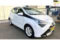 Toyota Aygo 1.0 VVT-i x-play | Camera | Airco | Nette Auto Blanc - thumbnail 1