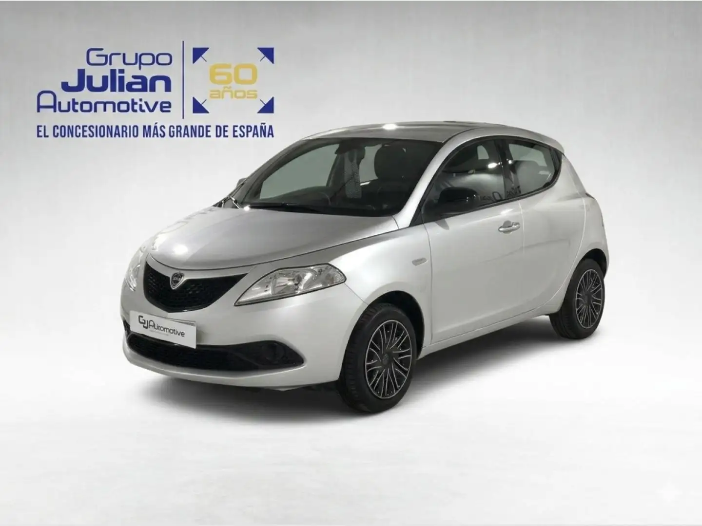 Lancia Ypsilon 1.2 Gasolina 67cv 1.2 Gasolina 69cv Plateado - 1