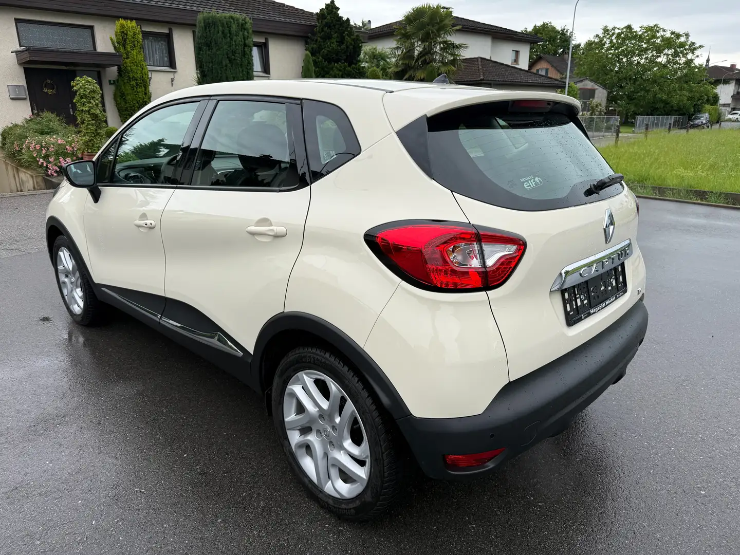 Renault Captur Dynamique TCe 120 EDC Automatik Navi Kamera Beige - 2