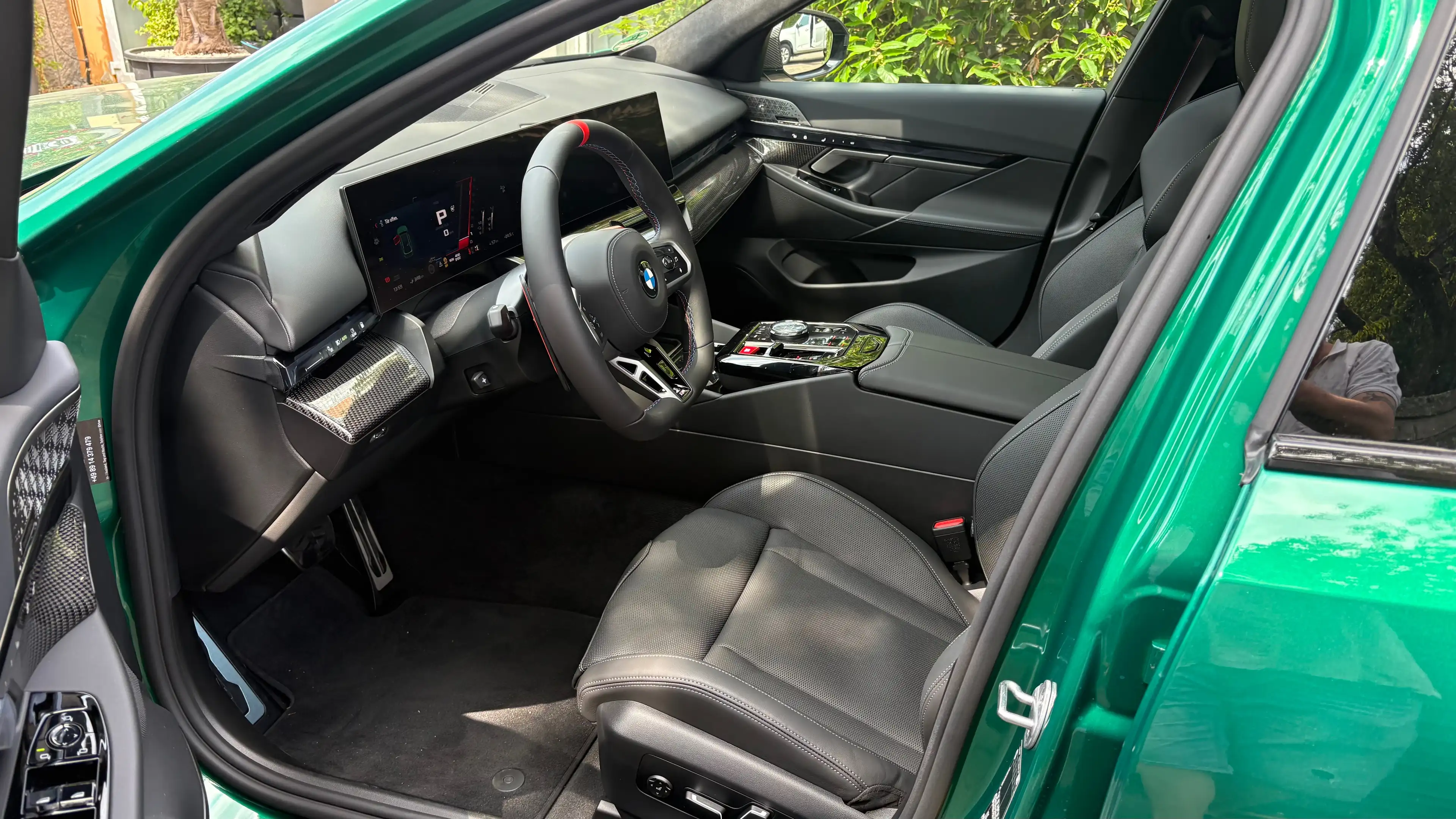 BMW M5 Touring — photo 10