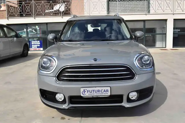 MINI One D Countryman 1.5 Hype