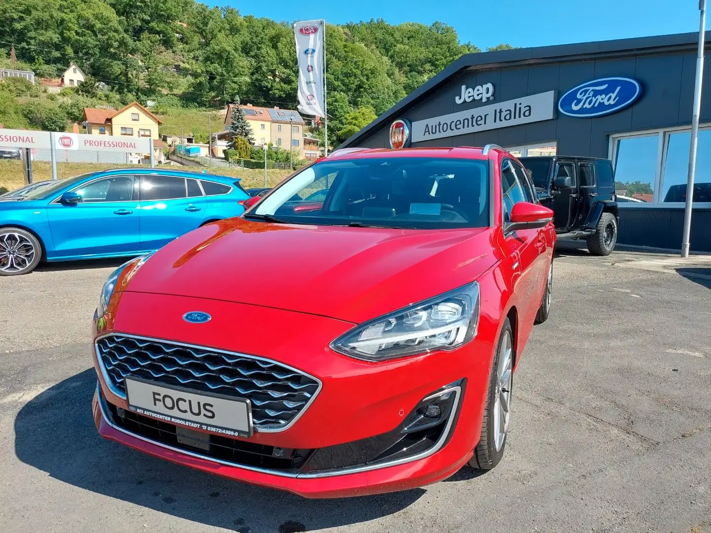 Ford Focus Turnier Vignale Rot - 1