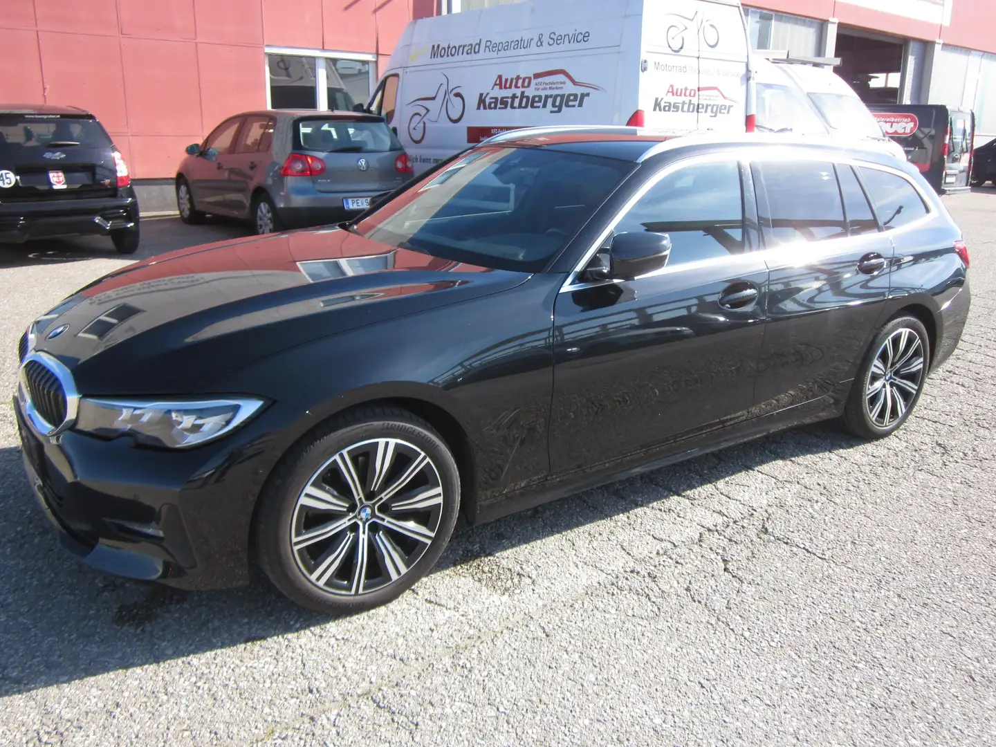 BMW 320 320d Touring 48 V Mild-Hybrid-Technologie Aut. Schwarz - 1