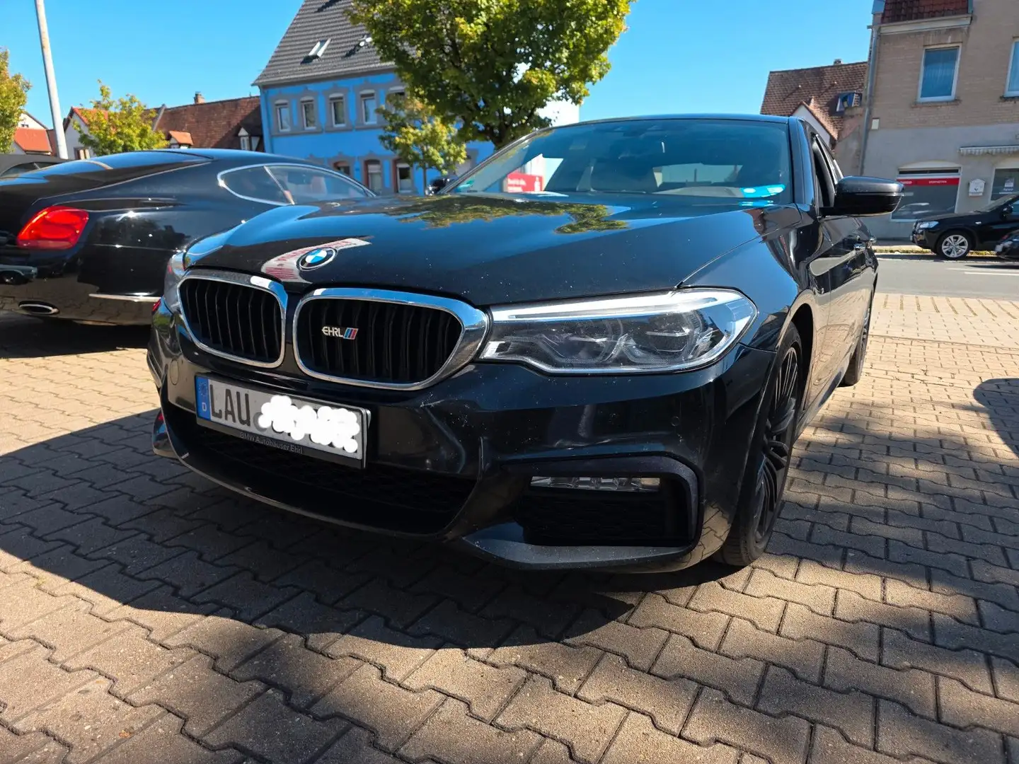 BMW 525 d M Sport / Paket. Aus 1.Hand Schwarz - 1