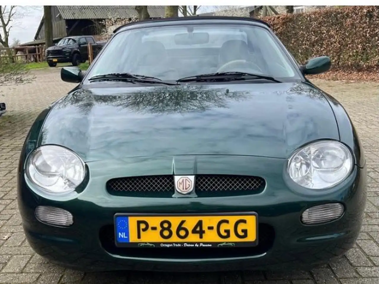 MGF 1.8i, foto 2