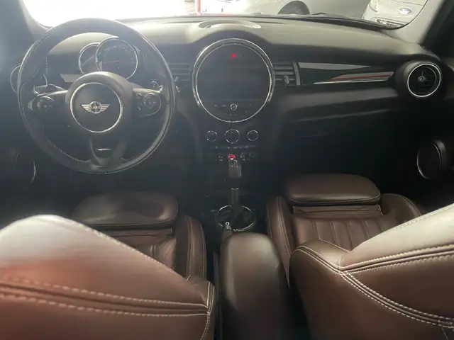 Mini Cooper Cooper view 14