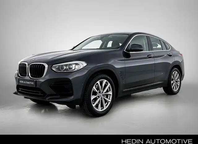 BMW X4 xDrive20i | Achteruitrijcamera | Navigatie | Clima