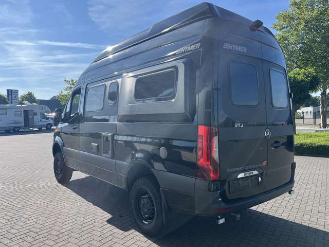 Hymer/Eriba Grand Canyon S Mercedes