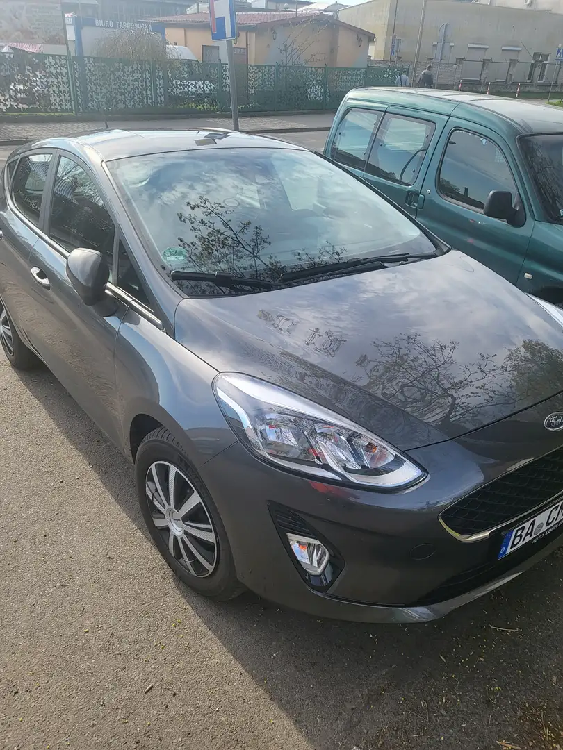 Ford Fiesta Fiesta 1.1 COOL Grau - 1
