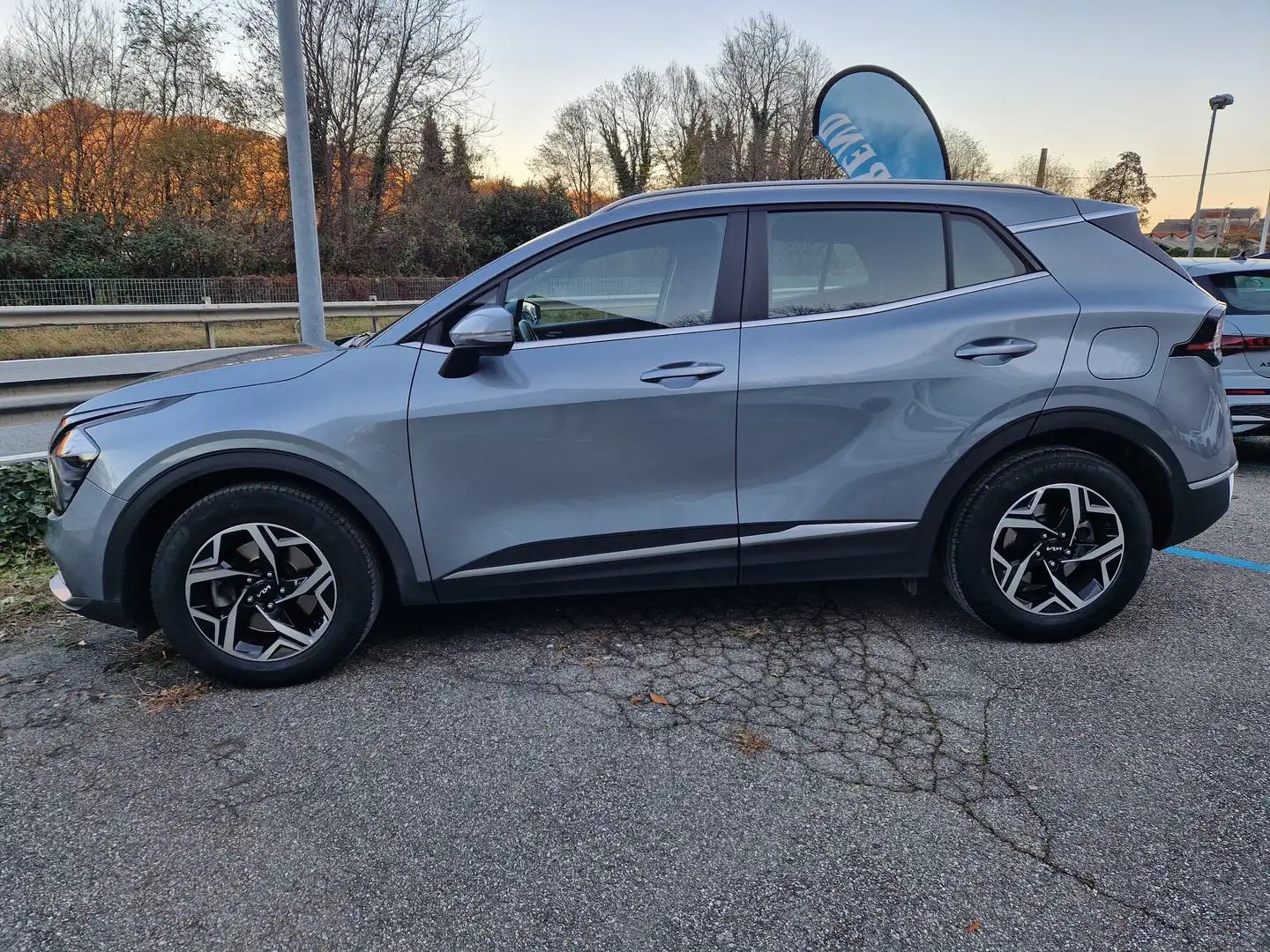 Kia Sportage Sportage 1.6 tgdi mhev Business dct Grigio - 2