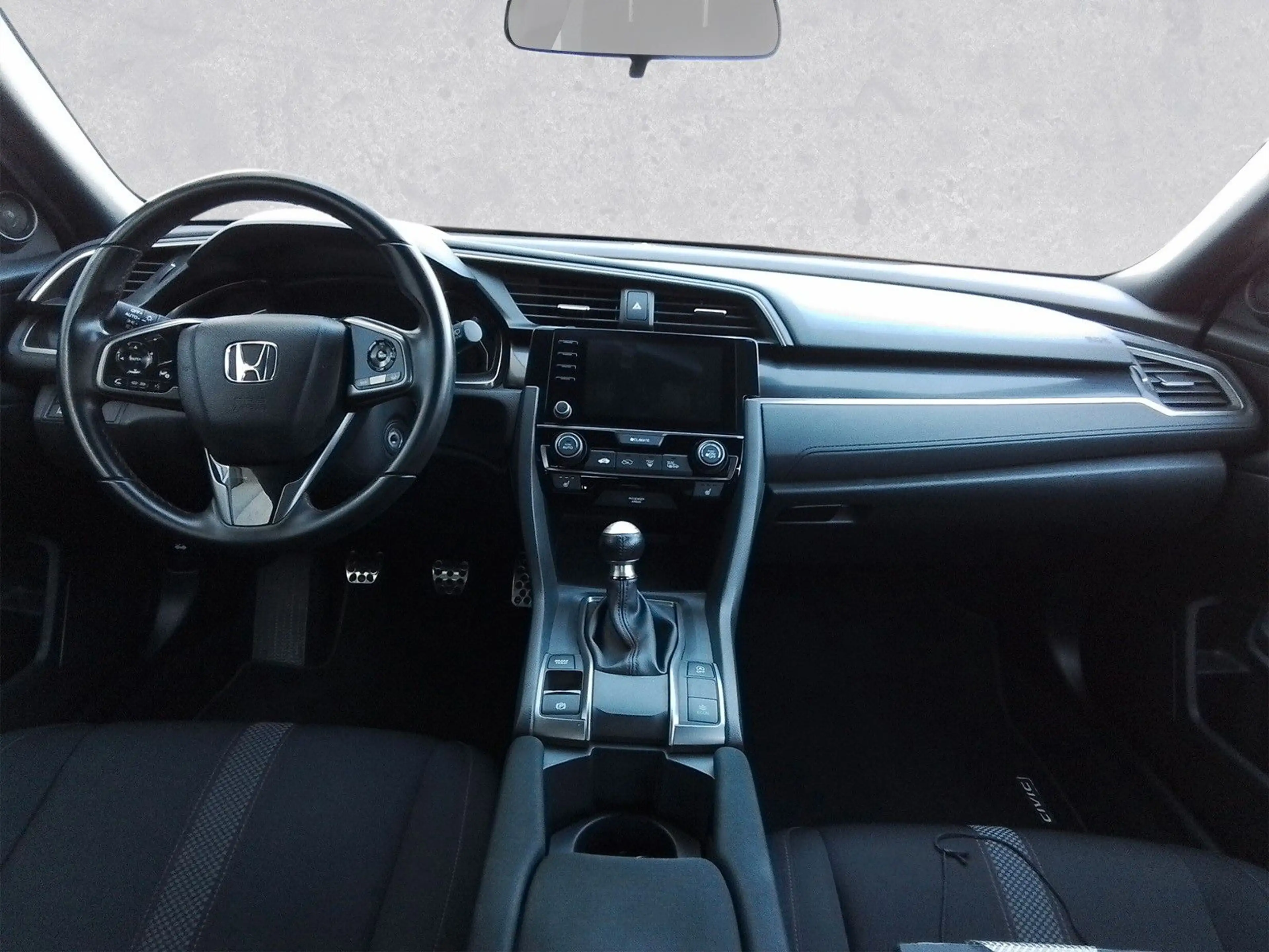 Honda Civic 1.0 Comfort Sport Line — photo 4