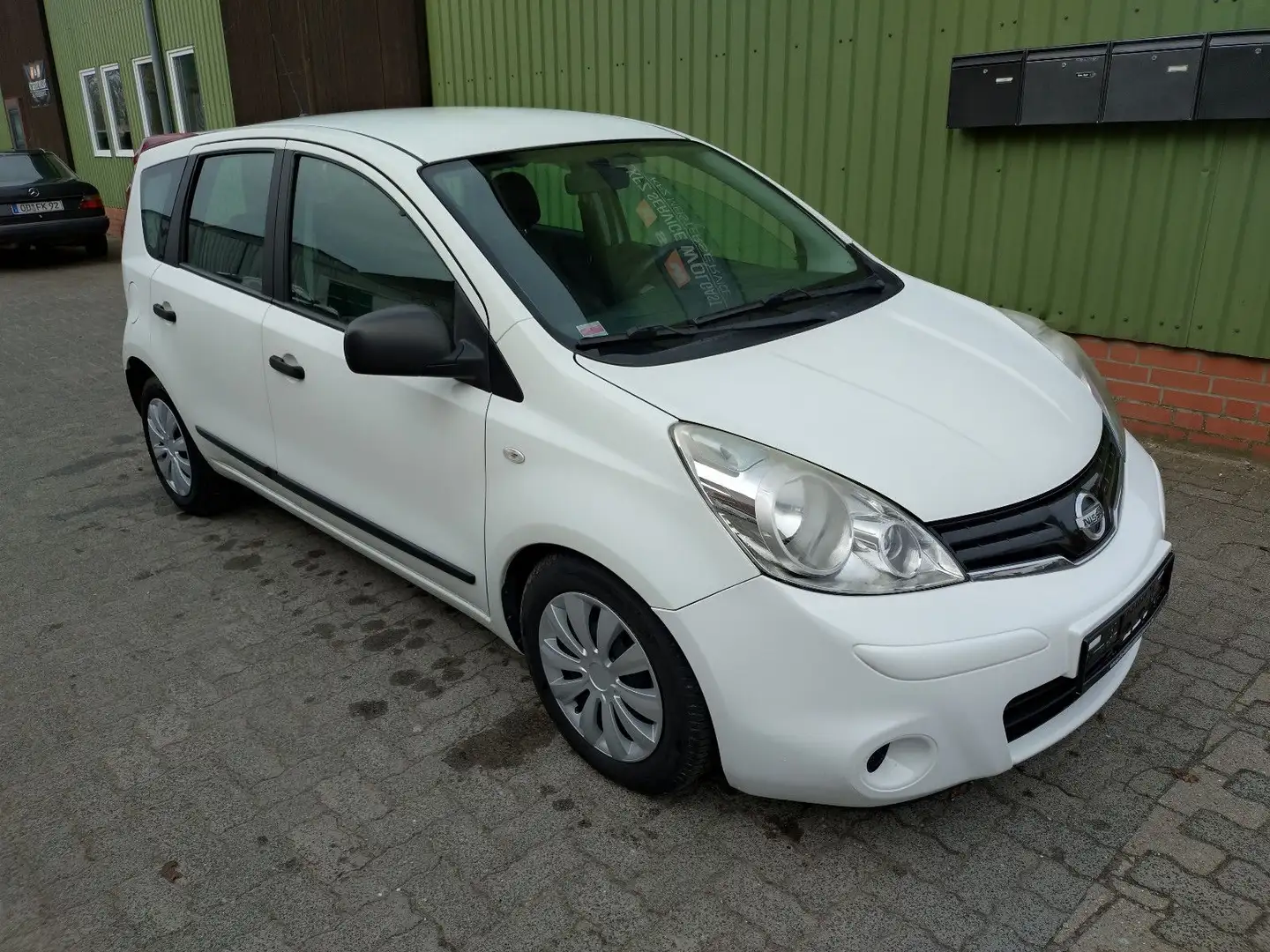 Nissan Note 1.4, Klima, Service neu, sehr gepflegt! Blanco - 1