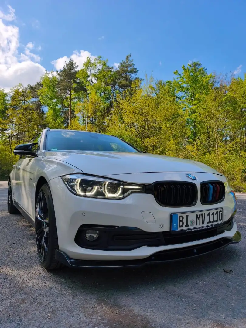 BMW 318 318d Touring Aut. Luxury Line - 1