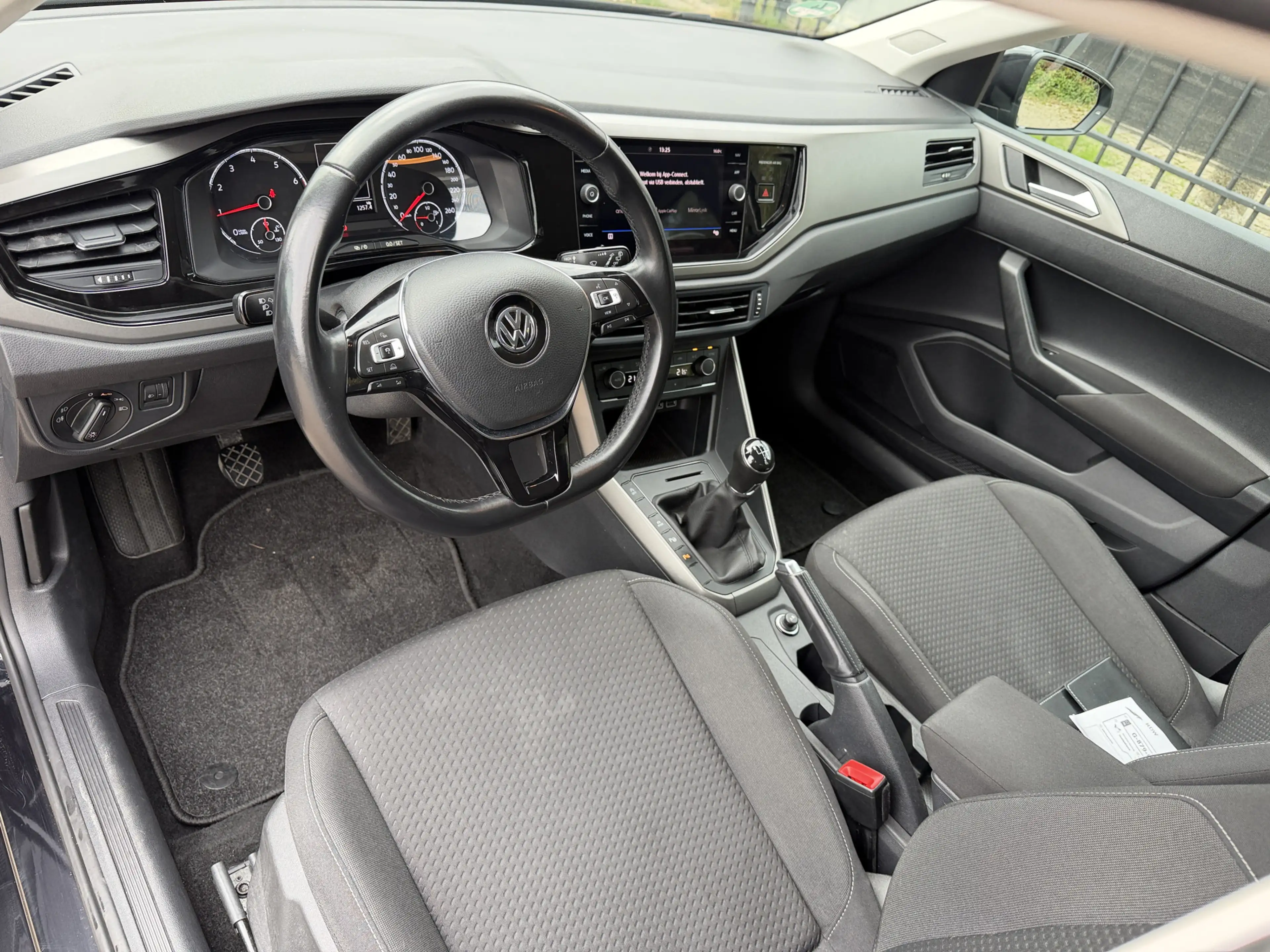 Volkswagen Polo 1.0 TSI Comfortline Business Carplay/Cam/ACC/Clima — photo 5