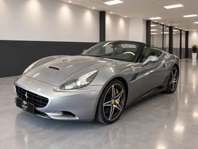 Ferrari California Descapotable Automático de 2 Puertas