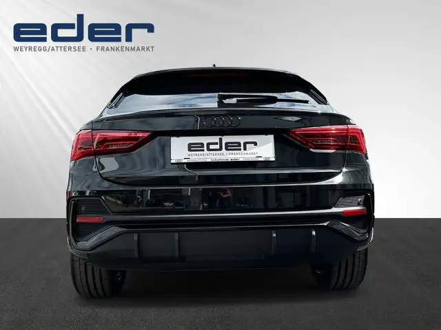 Audi Q3 e-tron 45 TFSI e S line ext Ansicht 4