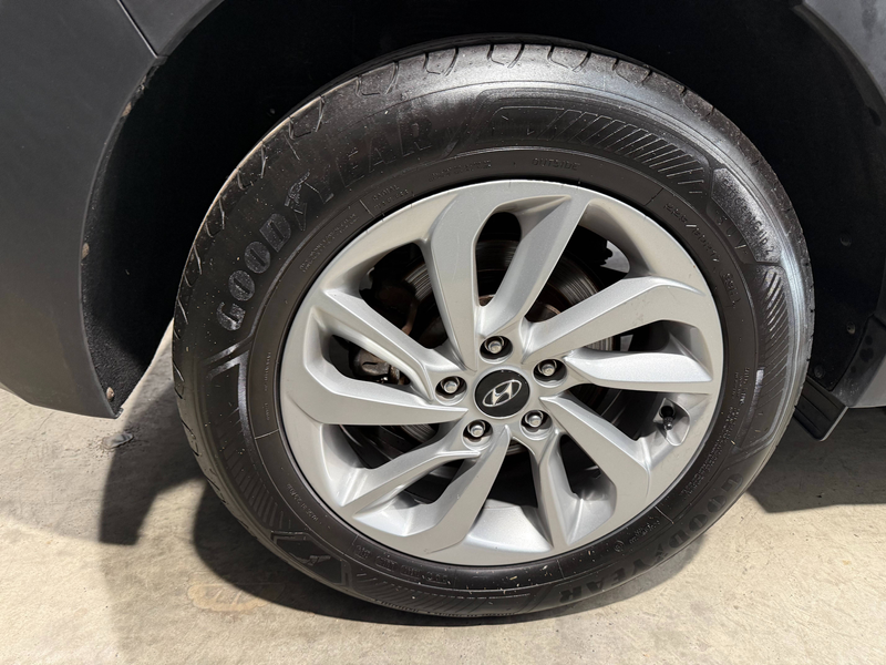 Hyundai iX35 iX35 1.6i 2WD Go! — photo 11