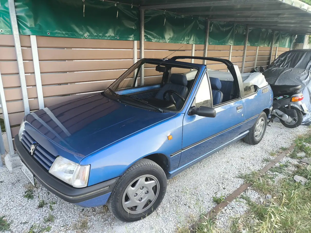 Peugeot 205 Cabrio 1.1 Junior cat., foto 3